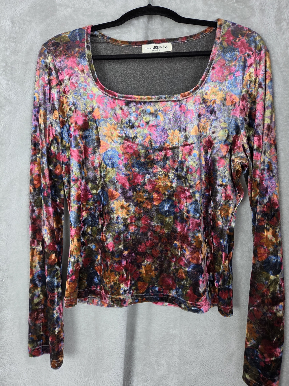 NATURAL LIFE Multicolor Floral Velvet Scoop Neck Long Sleeve Top